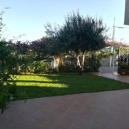 Tirso B&B Tortolì Buitenkant foto